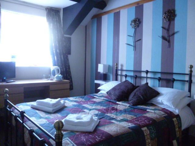 Belle Vue Hotel Llanwrtyd Wells Room photo